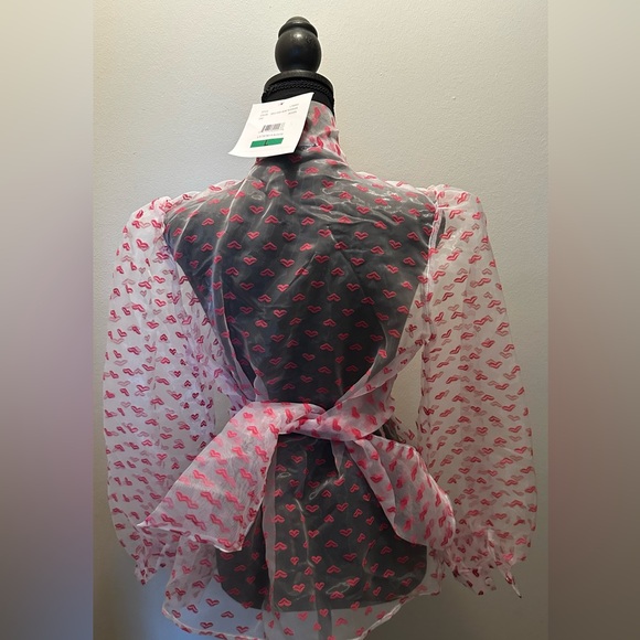 Love x Design Tie Neck Heart Kiss Blouse - Picture 3 of 11